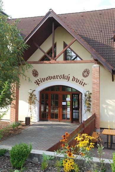 Pivovarsky Dvur Zvikov Zvikovske Podhradi Luaran gambar